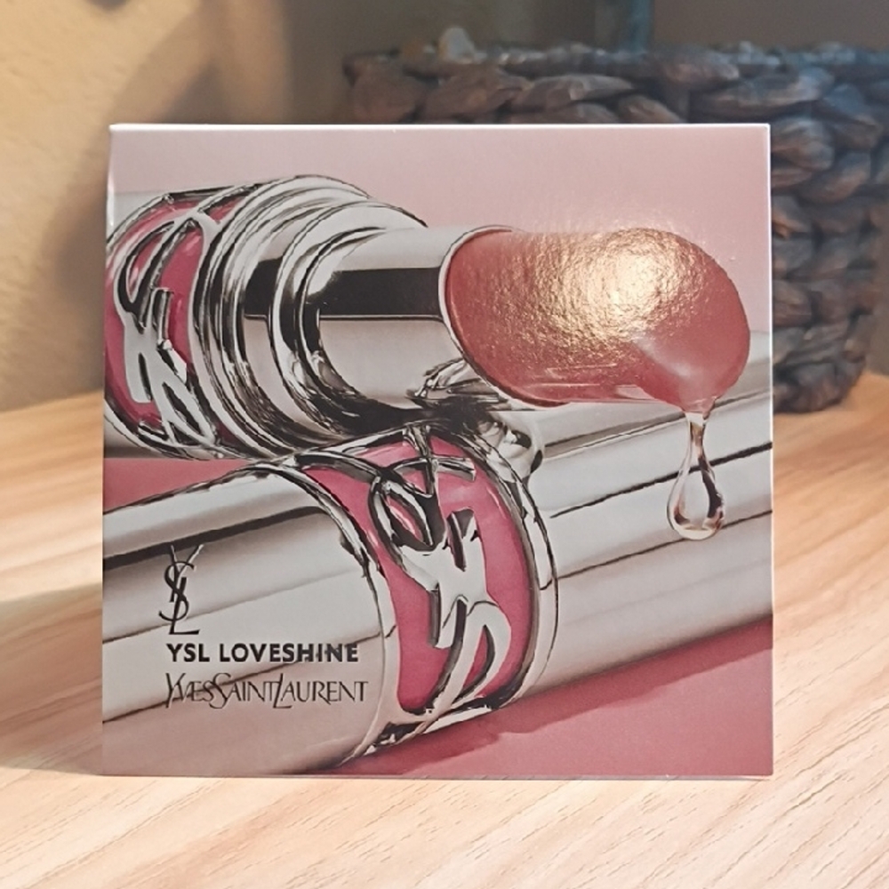 Yves Saint Laurent Loveshine Pink Lipstick